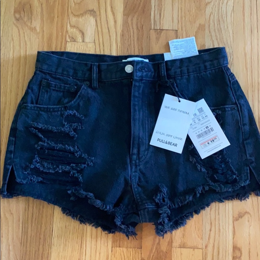 Pull and bear high waisted black jean shorts